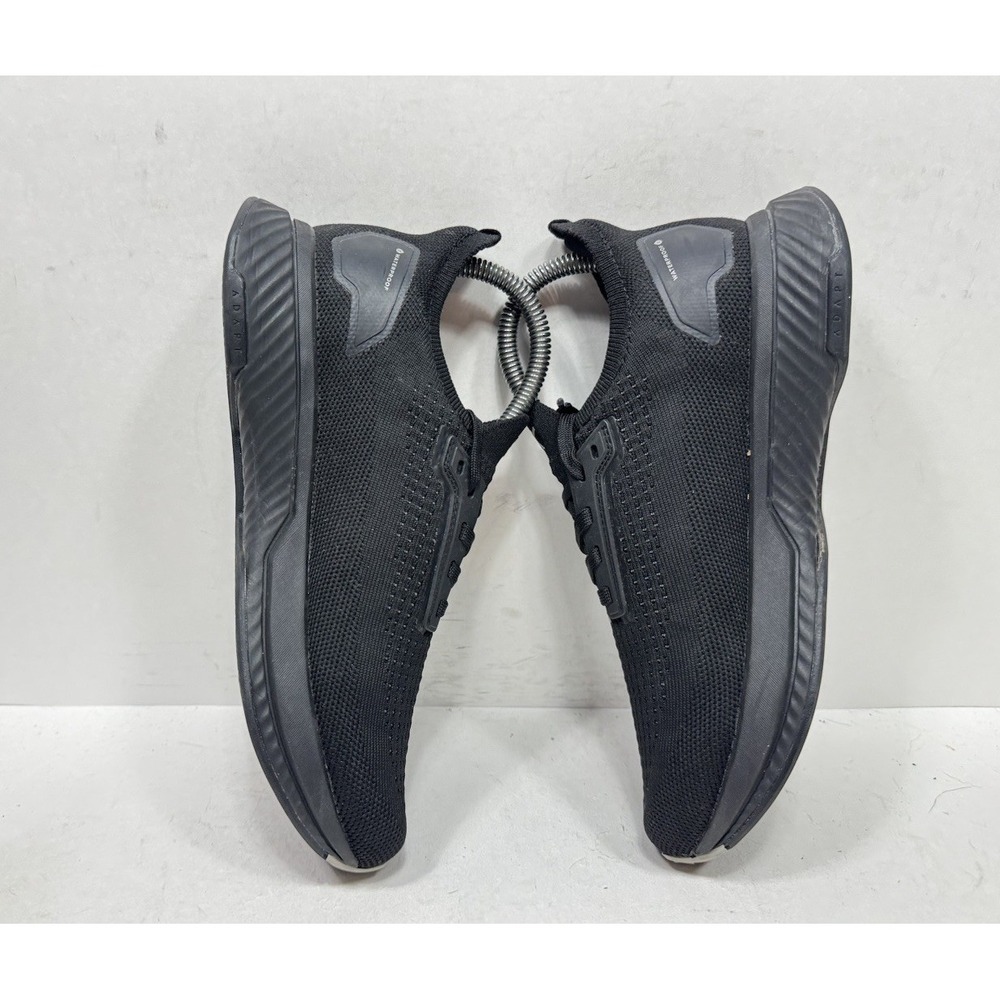 Flux Adapt Waterproof Runner Stealth Black Womens Size 7 Barefoot Running Shoes - Picture 5 of 8